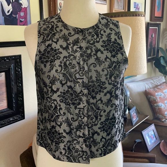 1990s Vest  - Picture 1 of 4